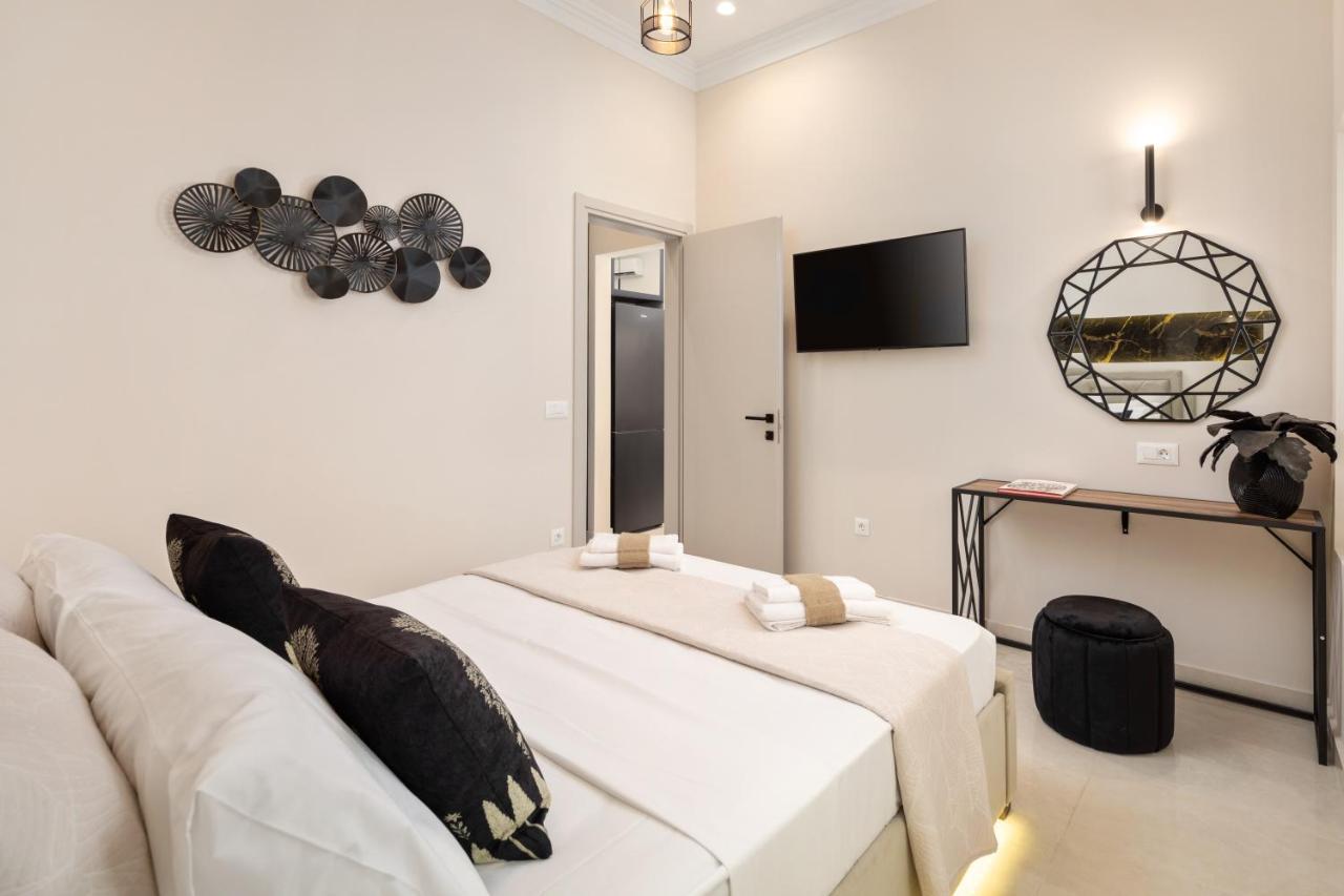 Modern-Vintage Old Town Suites Corfu  Экстерьер фото