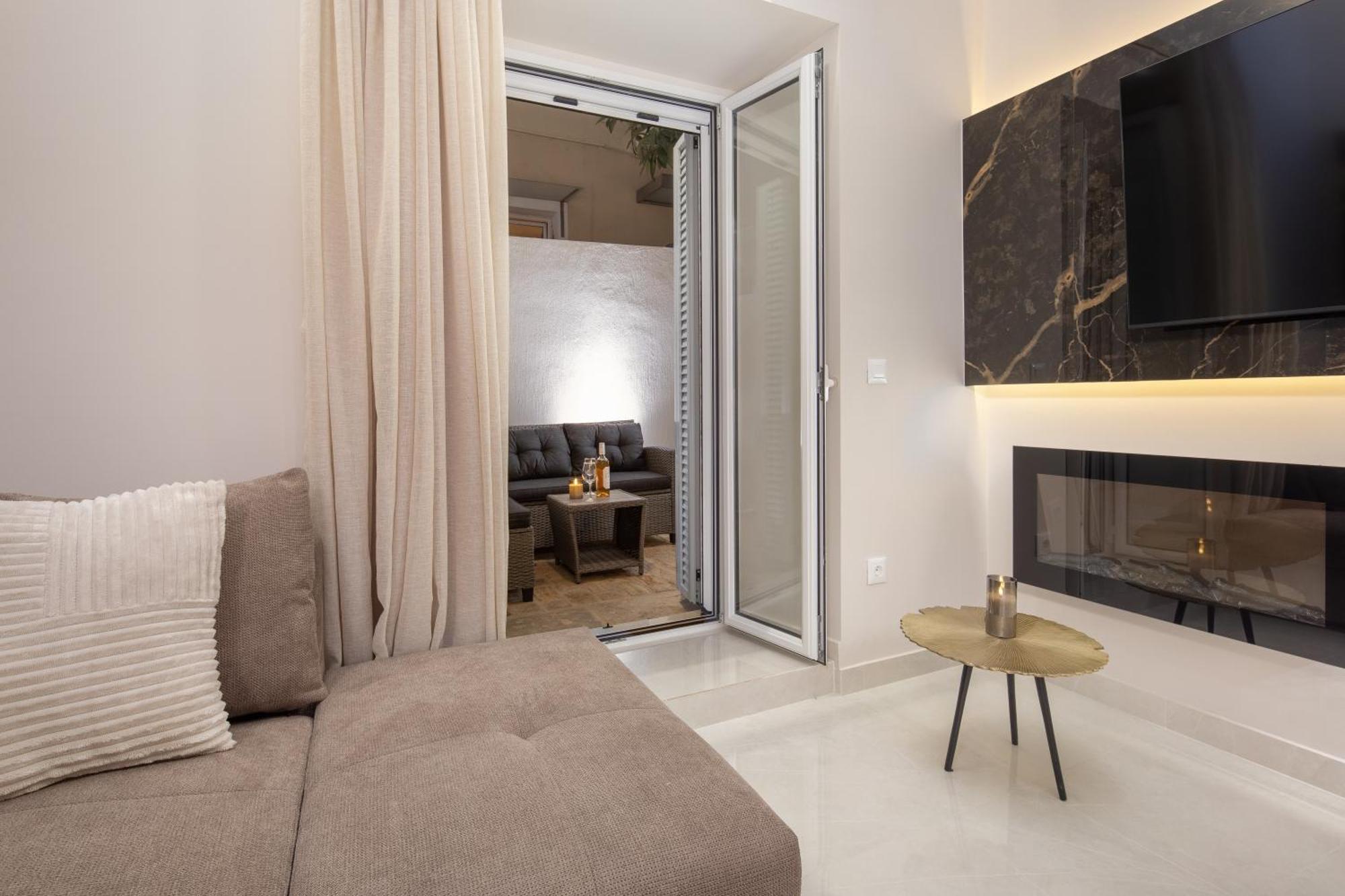 Modern-Vintage Old Town Suites Corfu  Экстерьер фото